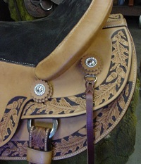 Round Skirted Trail Saddle