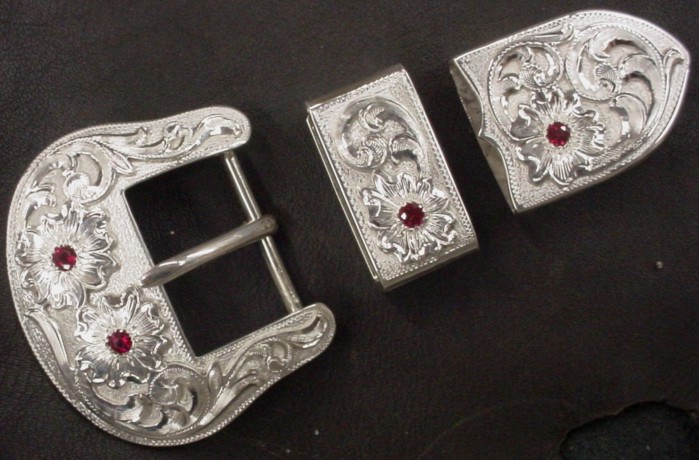 1-1/4" Ruby Buckle Set