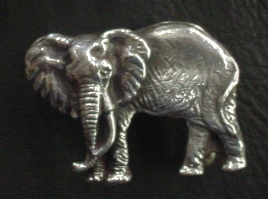 Single Elephant Buckle